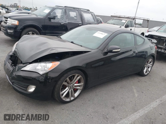 2012 Hyundai Genesis Coupe Grand Touring with VIN KMHHU6KH9CU071252, listed as a IAAI auction lot 42358871 with 92,528 mi miles and . Bid and sale history available at DreamBid. Image 2.