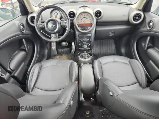 2012 MINI Countryman S z VIN WMWZC5C54CWL59501, wystawiony jako Copart lot #58410525 z przebiegiem 134 631 mil mil oraz Tytuł czysty. Historia ofert i sprzedaży dostępna na DreamBid. Obrazek 8.