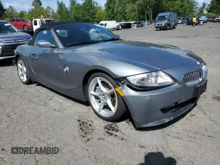 2008 BMW Z4 3.0si with VIN 4USBU53508LX04379, listed as a Copart auction lot 68740084 with 69,685 mi miles and Salvage title. Bid and sale history available at DreamBid. Image 4.