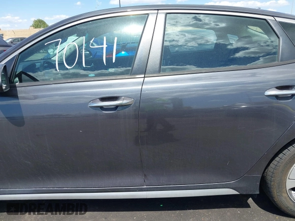 2017 Kia Optima with VIN KNAGT4LE9H5011952, listed as a IAAI auction lot 41970141 with 97,265 mi miles and . Bid and sale history available at DreamBid. Image 14.