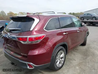 2014 Toyota Highlander XLE with VIN 5TDJKRFH4ES066765, listed as a IAAI auction lot 41952367 with 94,219 mi miles. Bid and sale history available at carsss.com. Image 4.