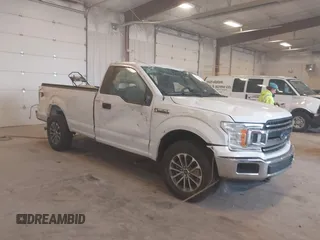 2019 Ford F-150 XL z VIN 1FTMF1E50KKC83484, wystawiony jako IAAI lot #42287034 z przebiegiem 60 865 mil mil oraz . Historia ofert i sprzedaży dostępna na DreamBid. Obrazek 1.