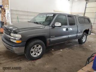 2002 Chevrolet Silverado 1500 LS with VIN 1GCEK19T12E268743, listed as a Copart auction lot 53627215 with 242,914 mi miles and Clean Title. Bid and sale history available at carsss.com. Image 1.