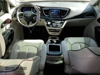 2020 Chrysler Pacifica Limited z VIN 2C4RC1GG1LR187041, wystawiony jako Copart lot #48469605 z przebiegiem 176 172 mil mil oraz Szkoda całkowita • Salvage title. Historia ofert i sprzedaży dostępna na DreamBid. Obrazek 8.