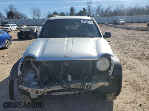 2003 Jeep Liberty Sport with VIN 1J4GK48K93W653461, listed as a Copart auction lot 46702455 with 213,581 mi miles and Salvage Title. Bid and sale history available at DreamBid. Image 5.