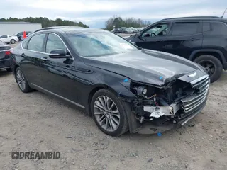 2015 Hyundai Genesis 3.8L with VIN KMHGN4JE9FU041158, listed as a IAAI auction lot 41752103 with 159,569 mi miles. Bid and sale history available at carsss.com. Image 1.