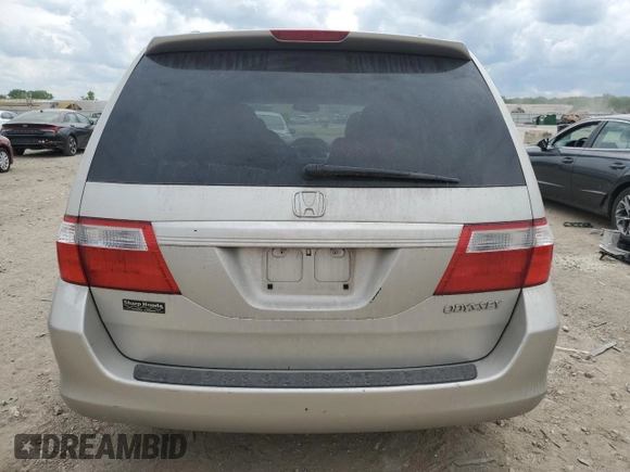 2005 Honda Odyssey EX-L with VIN 5FNRL38705B027709, listed as a Copart auction lot 55569185 with 204,295 mi miles and Clean Title. Bid and sale history available at DreamBid. Image 6.