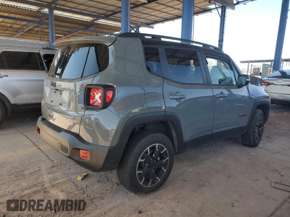 2023 Jeep Renegade Trailhawk with VIN ZACNJDC10PPP37182, listed as a Copart auction lot 49251315 with 13,779 mi miles and Salvage title. Bid and sale history available at DreamBid. Image 3.