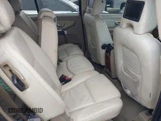 2007 Volvo XC90 V8 with VIN YV4CZ852471365438, listed as a IAAI auction lot 41448132 with 246,077 mi miles. Bid and sale history available at carsss.com. Image 8.