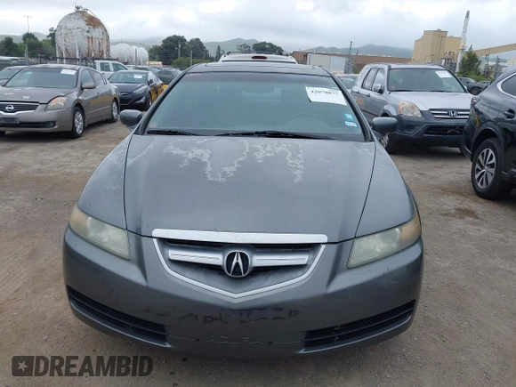 2004 Acura TL with VIN 19UUA66264A056178, listed as a IAAI auction lot 42078877 with 236,696 mi miles. Bid and sale history available at carsss.com. Image 6.