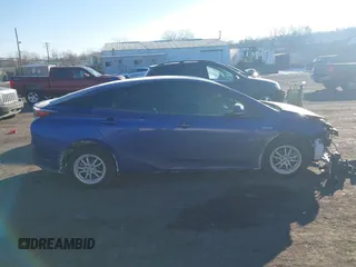 2016 Toyota Prius Four z VIN JTDKARFU1G3519894, wystawiony jako IAAI lot #41430417 z przebiegiem 131 693 mil mil oraz . Historia ofert i sprzedaży dostępna na DreamBid. Obrazek 13.