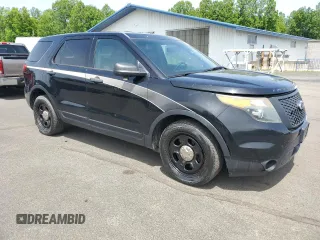 2015 Ford Police Interceptor Utility z VIN 1FM5K8AT8FGA16059, wystawiony jako Copart lot #58584065 z przebiegiem 137 342 mil mil oraz Tytuł czysty. Historia ofert i sprzedaży dostępna na DreamBid. Obrazek 4.