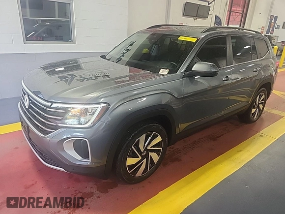 2024 Volkswagen Atlas SE with VIN 1V2HR2CAXRC564175, listed as a IAAI auction lot 42731227 with 14,479 mi miles and . Bid and sale history available at DreamBid. Image 25.