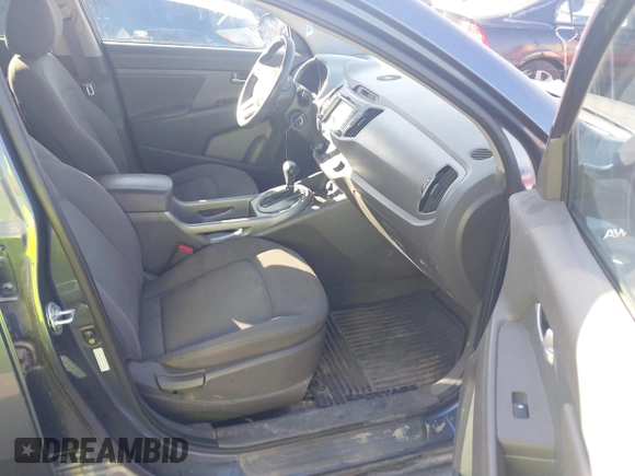 2012 Kia Sportage LX with VIN KNDPBCA28C7273676, listed as a IAAI auction lot 42034764 with 121,527 mi miles and . Bid and sale history available at DreamBid. Image 5.