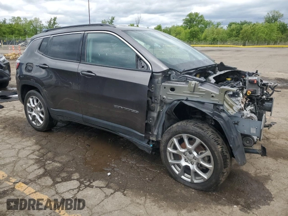 2022 Jeep Compass Latitude Lux with VIN 3C4NJDFB1NT109208, listed as a Copart auction lot 58017015 with Not provided miles and Non repairable. Bid and sale history available at DreamBid. Image 4.