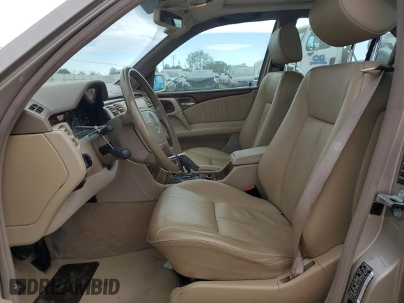 1998 Mercedes-Benz E-Class with VIN WDBJF65F2WA655345, listed as a Copart auction lot 81638574 with 159,554 mi miles and Clean Title. Bid and sale history available at carsss.com. Image 7.