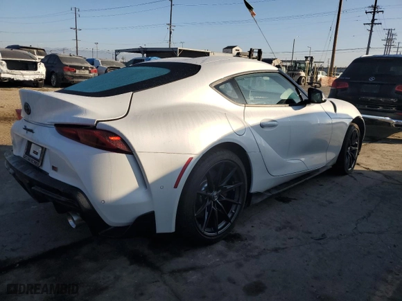 2024 Toyota GR Supra 3.0 with VIN WZ1DB0G07RW068079, listed as a Copart auction lot 83999094 with 387 mi miles and Salvage Title. Bid and sale history available at carsss.com. Image 3.