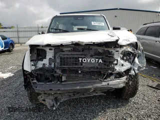 2024 Toyota Land Cruiser z VIN JTEABFAJ9RK004196, wystawiony jako Copart lot #54755695 z przebiegiem Nie podano mil oraz Szkody całkowita. Historia ofert i sprzedaży dostępna na DreamBid. Obrazek 5.