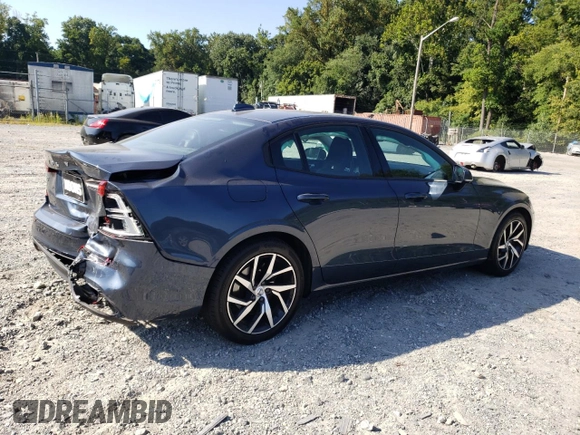2020 Volvo S60 Momentum with VIN 7JR102FKXLG035666, listed as a Copart auction lot 65343823 with 25,982 mi miles. Bid and sale history available at carsss.com. Image 3.