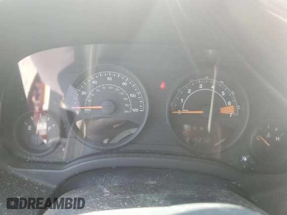 2014 Jeep Patriot Sport with VIN 1C4NJPBA4ED601316, listed as a Copart auction lot 60350415 with 215,212 mi miles and Clean title. Bid and sale history available at DreamBid. Image 9.
