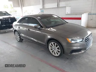 2015 Audi A3 Premium Plus z VIN WAUCCGFF5F1013691, wystawiony jako IAAI lot #42189365 z przebiegiem 123 208 mil mil oraz . Historia ofert i sprzedaży dostępna na DreamBid. Obrazek 1.