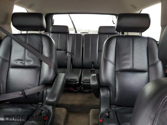 2008 Chevrolet Tahoe 3LT z VIN 1GNFK13038R245346, wystawiony jako Copart lot #87920185 z przebiegiem 180 198 mil mil oraz Szkoda całkowita • Salvage title. Historia ofert i sprzedaży dostępna na DreamBid. Obrazek 10.