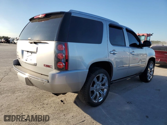 2012 GMC Yukon Denali with VIN 1GKS2EEF2CR301497, listed as a Copart auction lot 75238214 with 155,780 mi miles and Clean Title. Bid and sale history available at carsss.com. Image 3.