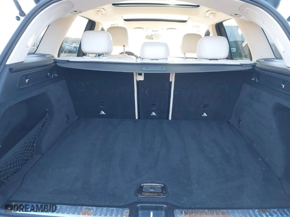 2018 Mercedes-Benz GLC with VIN WDC0G4KB6JV094059, listed as a IAAI auction lot 41759185 with 116,891 mi miles. Bid and sale history available at carsss.com. Image 18.