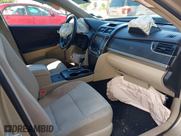 2012 Toyota Camry L z VIN 4T1BF1FKXCU035370, wystawiony jako IAAI lot #42073640 z przebiegiem 145 335 mil mil oraz . Historia ofert i sprzedaży dostępna na DreamBid. Obrazek 5.