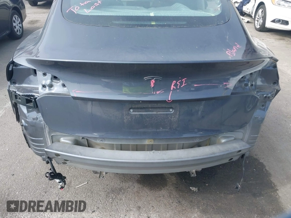 2023 Tesla Model 3 z VIN 5YJ3E1EA0PF577869, wystawiony jako IAAI lot #41468956 z przebiegiem 38 760 mil mil oraz . Historia ofert i sprzedaży dostępna na DreamBid. Obrazek 6.