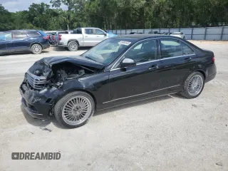 2009 Mercedes-Benz C 300 Sport z VIN WDDGF81X99F226853, wystawiony jako Copart lot #59698545 z przebiegiem 122 700 mil mil oraz Szkoda całkowita • Salvage title. Historia ofert i sprzedaży dostępna na DreamBid. Obrazek 1.