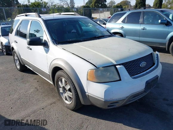 2006 Ford Freestyle SE with VIN 1FMZK04116GA05465, listed as a IAAI auction lot 41610170 with 94,097 mi miles. Bid and sale history available at carsss.com. Image 1.