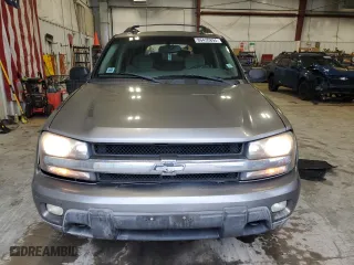 2005 Chevrolet TrailBlazer LS with VIN 1GNET16S256138727, listed as a Copart auction lot 86430894 with 143,377 mi miles and Non Repairable. Bid and sale history available at carsss.com. Image 5.