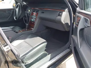 2000 Mercedes-Benz E 320 with VIN WDBJF65J4YB121264, listed as a IAAI auction lot 42245628 with 231,799 mi miles and . Bid and sale history available at DreamBid. Image 5.