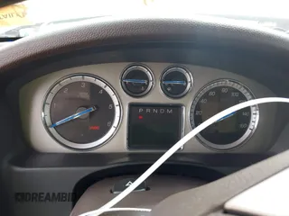 2010 Cadillac Escalade EXT z VIN 3GYVKLEF4AG171775, wystawiony jako IAAI lot #42413511 z przebiegiem Nie podano mil oraz . Historia ofert i sprzedaży dostępna na DreamBid. Obrazek 15.