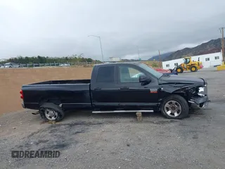 2007 Dodge Ram 2500 ST with VIN 3D7KR28CX7G710768, listed as a IAAI auction lot 41425262 with 201,395 mi miles. Bid and sale history available at carsss.com. Image 13.