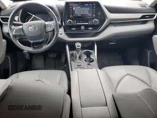 2021 Toyota Highlander XLE with VIN 5TDGZRBH9MS106817, listed as a Copart auction lot 58794845 with 57,365 mi miles and Salvage title. Bid and sale history available at DreamBid. Image 8.