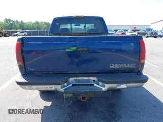 1998 Chevrolet Silverado 1500 with VIN 2GCEC19R6W1164452, listed as a IAAI auction lot 42166798 with 278,026 mi miles and . Bid and sale history available at DreamBid. Image 13.