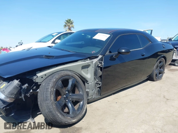 2014 Dodge Challenger R/T with VIN 2C3CDYBT8EH280622, listed as a IAAI auction lot 41973994 with 86,983 mi miles and . Bid and sale history available at DreamBid. Image 15.