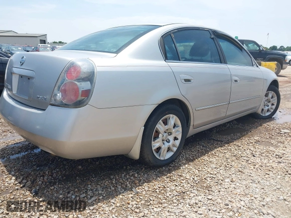 2006 Nissan Altima S with VIN 1N4AL11D66N302106, listed as a IAAI auction lot 42307385 with 153,515 mi miles and . Bid and sale history available at DreamBid. Image 4.