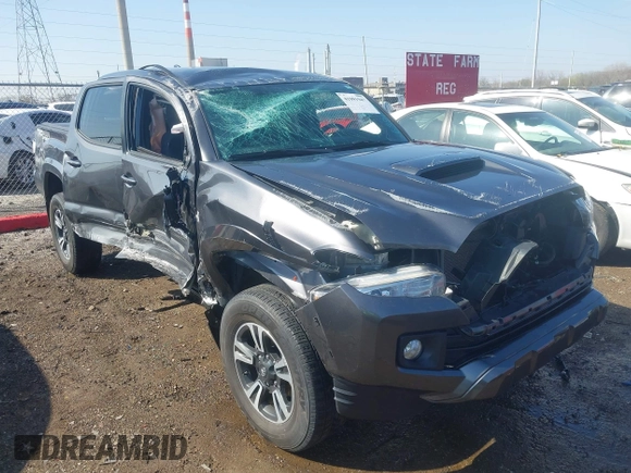 2017 Toyota Tacoma SR5 with VIN 3TMCZ5AN9HM066386, listed as a IAAI auction lot 41991947 with 117,350 mi miles. Bid and sale history available at carsss.com. Image 6.