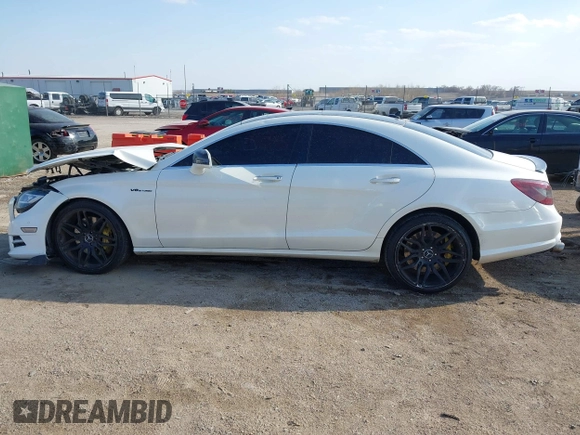 2014 Mercedes-Benz CLS-Class CLS 550 with VIN WDDLJ9BB4EA103636, listed as a IAAI auction lot 41861074 with 97,527 mi miles. Bid and sale history available at carsss.com. Image 14.