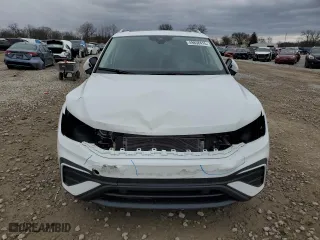 2024 Volkswagen Tiguan SE with VIN 3VVMB7AX5RM186579, listed as a Copart auction lot 49858415 with 4,239 mi miles and Salvage Title. Bid and sale history available at carsss.com. Image 5.