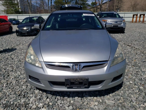 2006 Honda Accord Sdn LX SE with VIN 1HGCM56386A070866, listed as a Copart auction lot 51206355 with 215,497 mi miles and Clean Title. Bid and sale history available at carsss.com. Image 5.