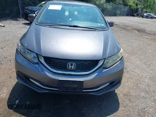 2015 Honda Civic EX z VIN 19XFB2F89FE223621, wystawiony jako IAAI lot #42397579 z przebiegiem 125 309 mil mil oraz . Historia ofert i sprzedaży dostępna na DreamBid. Obrazek 13.