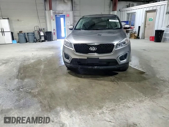 2016 Kia Sorento LX with VIN 5XYPG4A36GG186464, listed as a Copart auction lot 50927305 with 268,846 mi miles and Salvage Title. Bid and sale history available at carsss.com. Image 14.