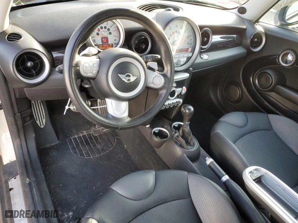 2008 MINI Cooper Hardtop S with VIN WMWMF73558TV38328, listed as a Copart auction lot 47274555 with NaN miles and Clean Title. Bid and sale history available at carsss.com. Image 8.