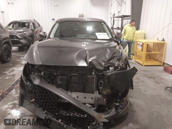 2024 Mazda CX-5 S Select with VIN JM3KFBBL0R0407444, listed as a IAAI auction lot 41475326 with 11,370 mi miles and . Bid and sale history available at DreamBid. Image 12.