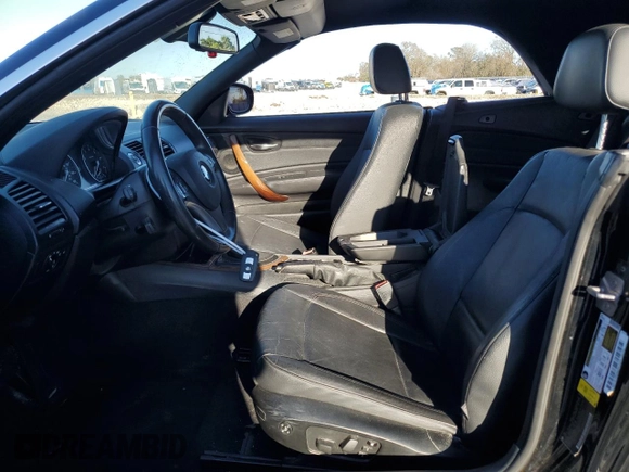 2010 BMW 1 Series 128i with VIN WBAUL7C53AVJ77720, listed as a Copart auction lot 45293735 with 102,004 mi miles and Salvage title. Bid and sale history available at DreamBid. Image 7.