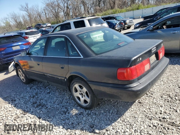 1997 Audi A6 z VIN WAUGA84A4VN006453, wystawiony jako Copart lot #47408094 z przebiegiem 333 651 mil mil oraz Szkoda całkowita • Salvage title. Historia ofert i sprzedaży dostępna na DreamBid. Obrazek 2.